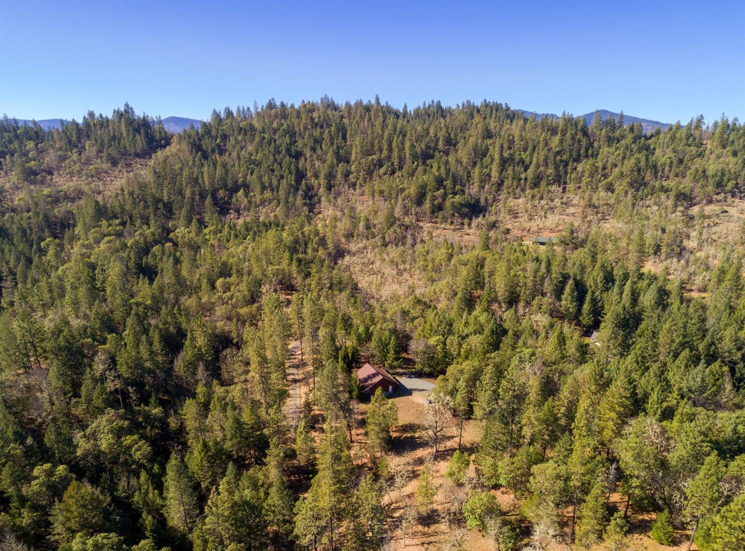 364 Riessen Road Grants Pass, OR 97526 - Photo 11 of 16 Additional Photo