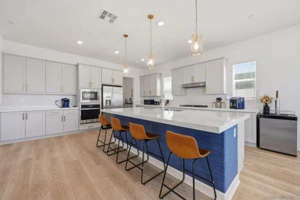 $1,769,000 | 305 Creekview Court, San Marcos, CA 92078