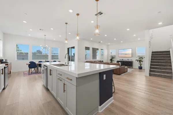 $1,769,000 | 305 Creekview Court, San Marcos, CA 92078