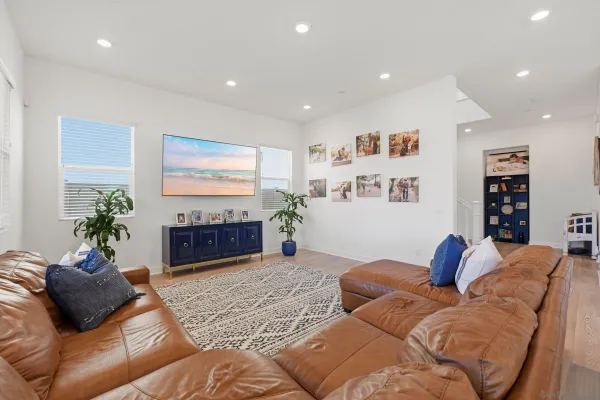 $1,769,000 | 305 Creekview Court, San Marcos, CA 92078