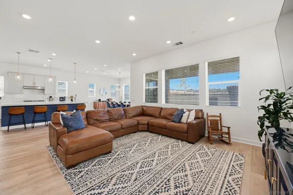 $1,769,000 | 305 Creekview Court, San Marcos, CA 92078