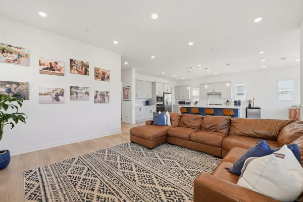 $1,769,000 | 305 Creekview Court, San Marcos, CA 92078