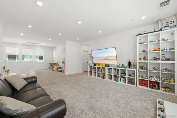 $1,769,000 | 305 Creekview Court, San Marcos, CA 92078