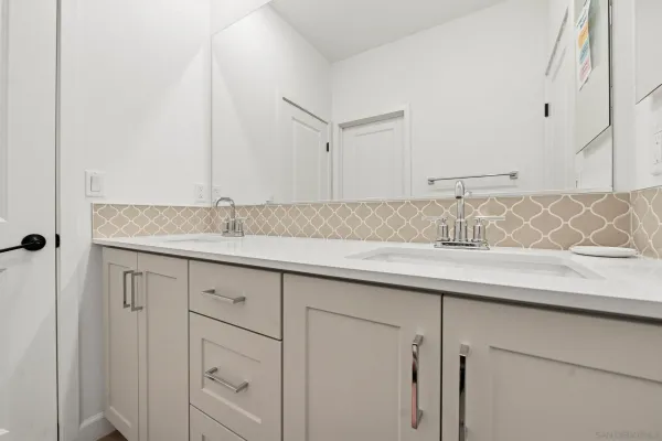 $1,769,000 | 305 Creekview Court, San Marcos, CA 92078