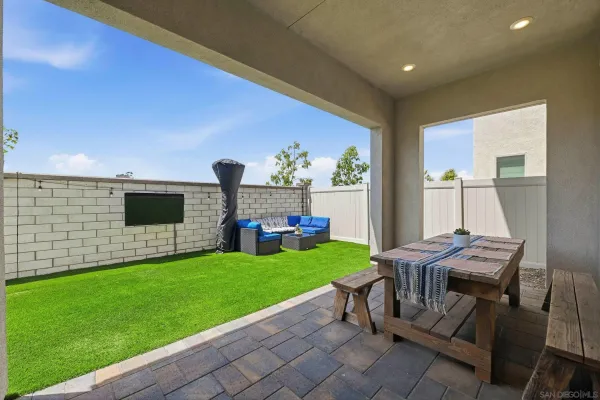 $1,769,000 | 305 Creekview Court, San Marcos, CA 92078