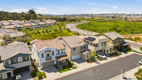 $1,769,000 | 305 Creekview Court, San Marcos, CA 92078