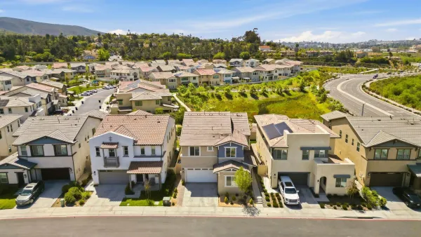 $1,769,000 | 305 Creekview Court, San Marcos, CA 92078