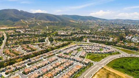 $1,769,000 | 305 Creekview Court, San Marcos, CA 92078