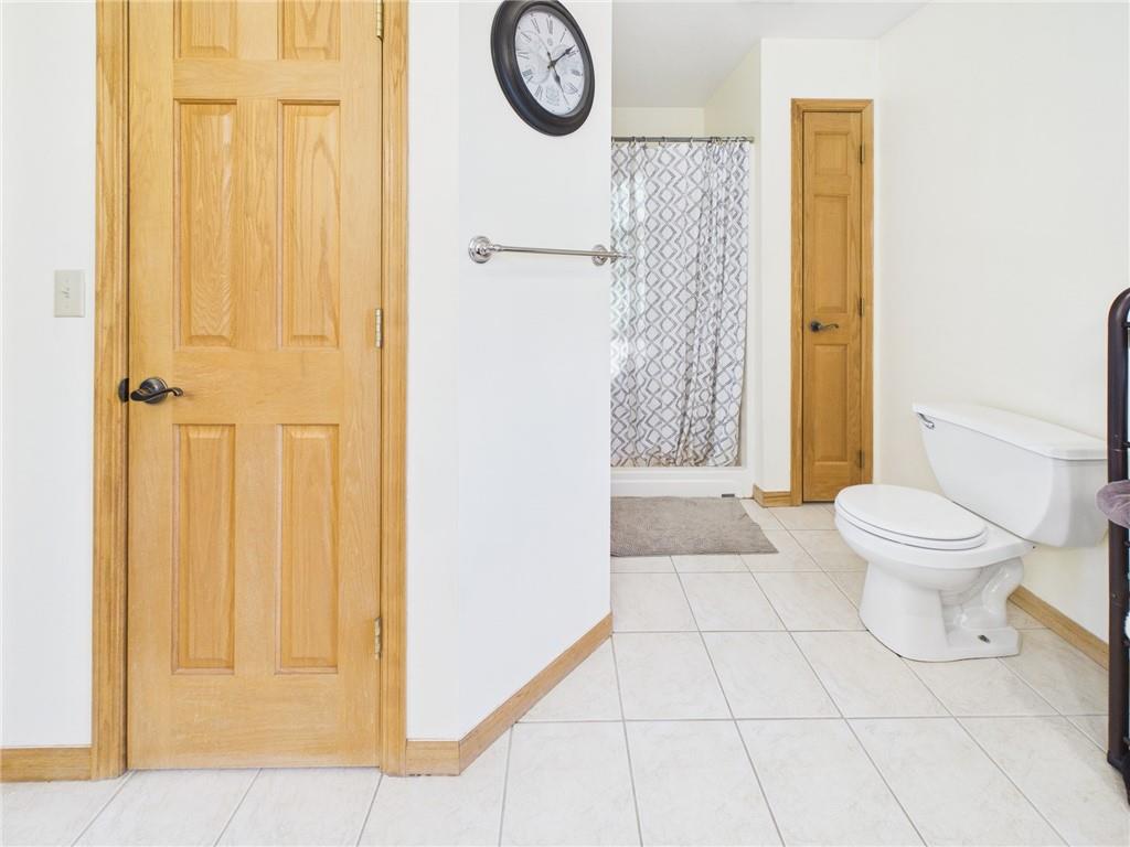 12 Southwest 260th Road Warrensburg, MO 64093 - Photo 20 of 32