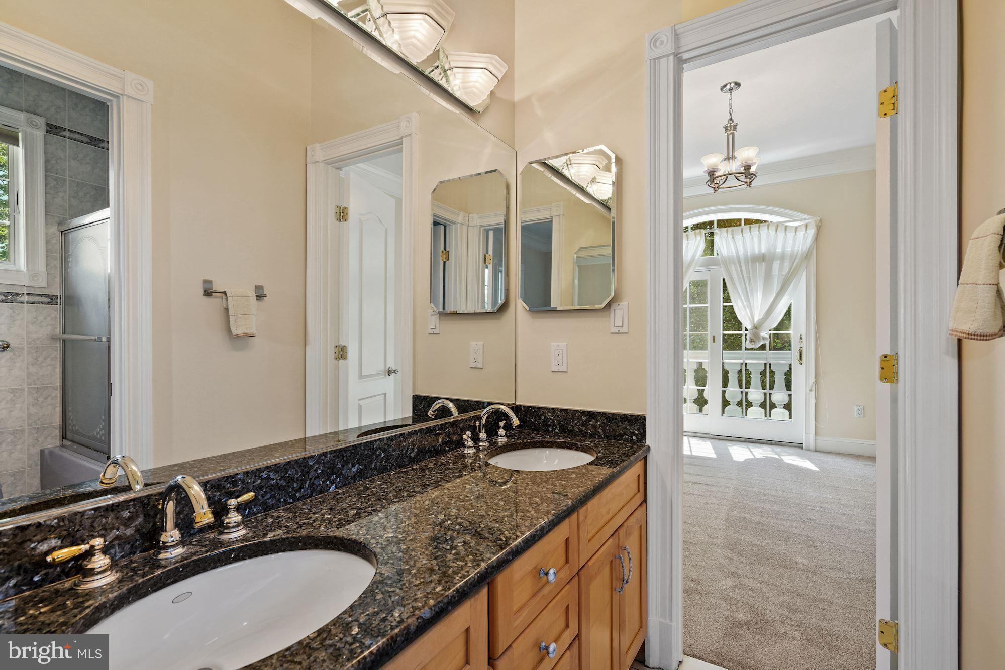 12705 Greenbriar Road Potomac, MD 20854 - Photo 72 of 94 Jack and Jill bathroom