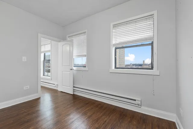 $1,563 | 4520 North Clarendon Avenue, Unit 608, Chicago, IL 60640