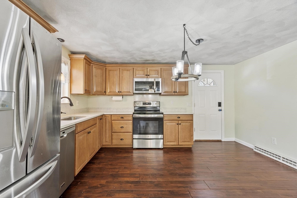 34 Northside Road Charlton, MA 01507 - Photo 11 of 38 Gallery Image 11
