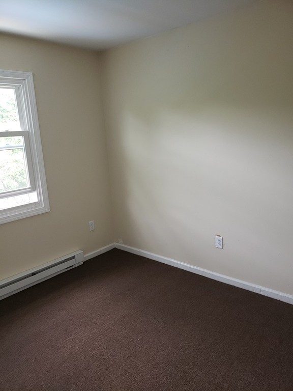 42-44 Chester Street Springfield, MA 01105 - Photo 8 of 11