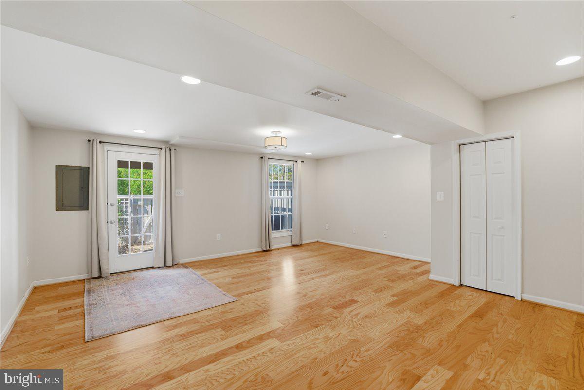 1490 Autumn Ridge Circle Reston, VA 20194 - Photo 26 of 29