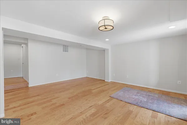 $3,400 | 1490 Autumn Ridge Circle, Reston, VA 20194