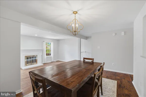$3,400 | 1490 Autumn Ridge Circle, Reston, VA 20194