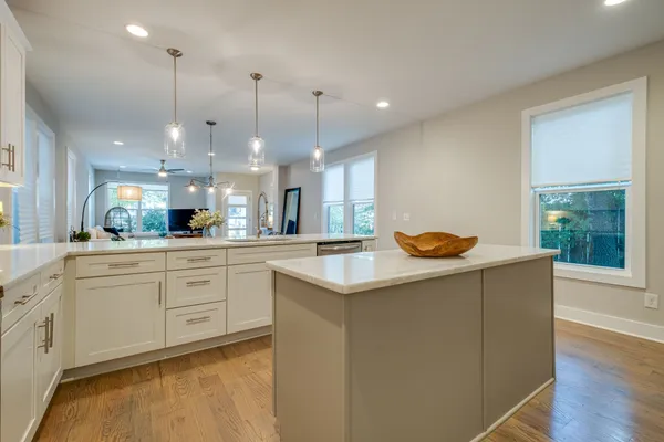 $3,800 | 1622 B Porter Avenue, Nashville, TN 37206