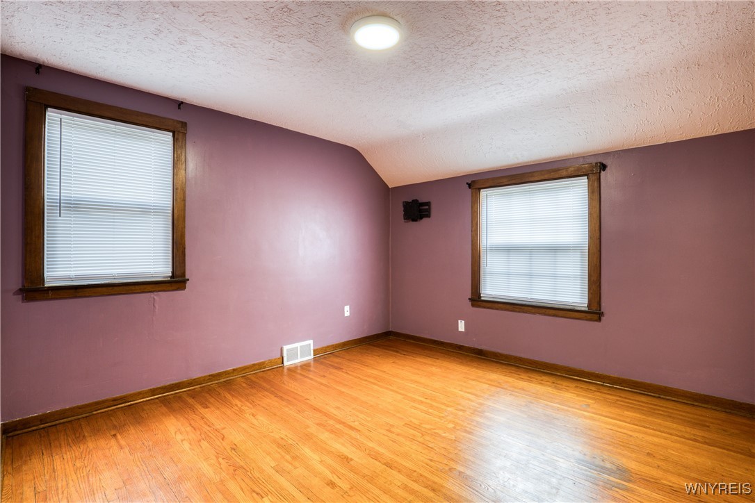 161 Pullman Avenue Tonawanda Town, NY 14217 - Photo 14 of 20 unit 2 bedroom 2