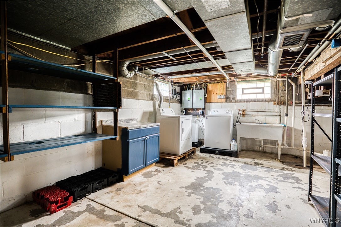 161 Pullman Avenue Tonawanda Town, NY 14217 - Photo 17 of 20 laundry
