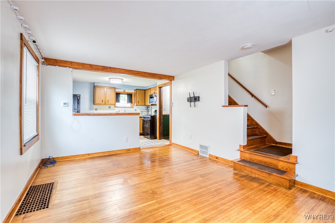 161 Pullman Avenue Tonawanda Town, NY 14217 - Photo 3 of 20 Unit 1 living area