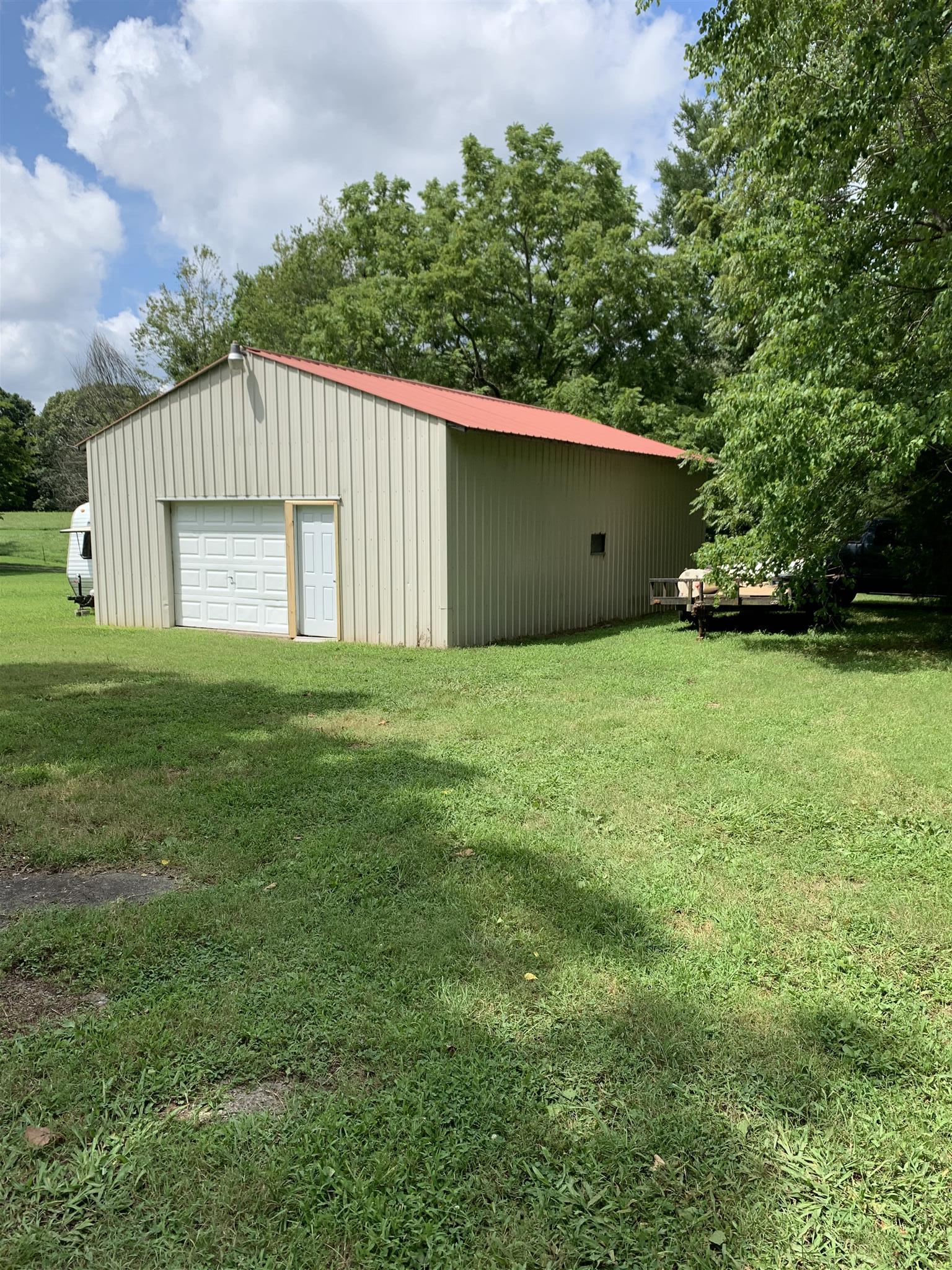 204 B Hall Road White Bluff, TN 37187 - Photo 18 of 19 30x40 Garage/shop