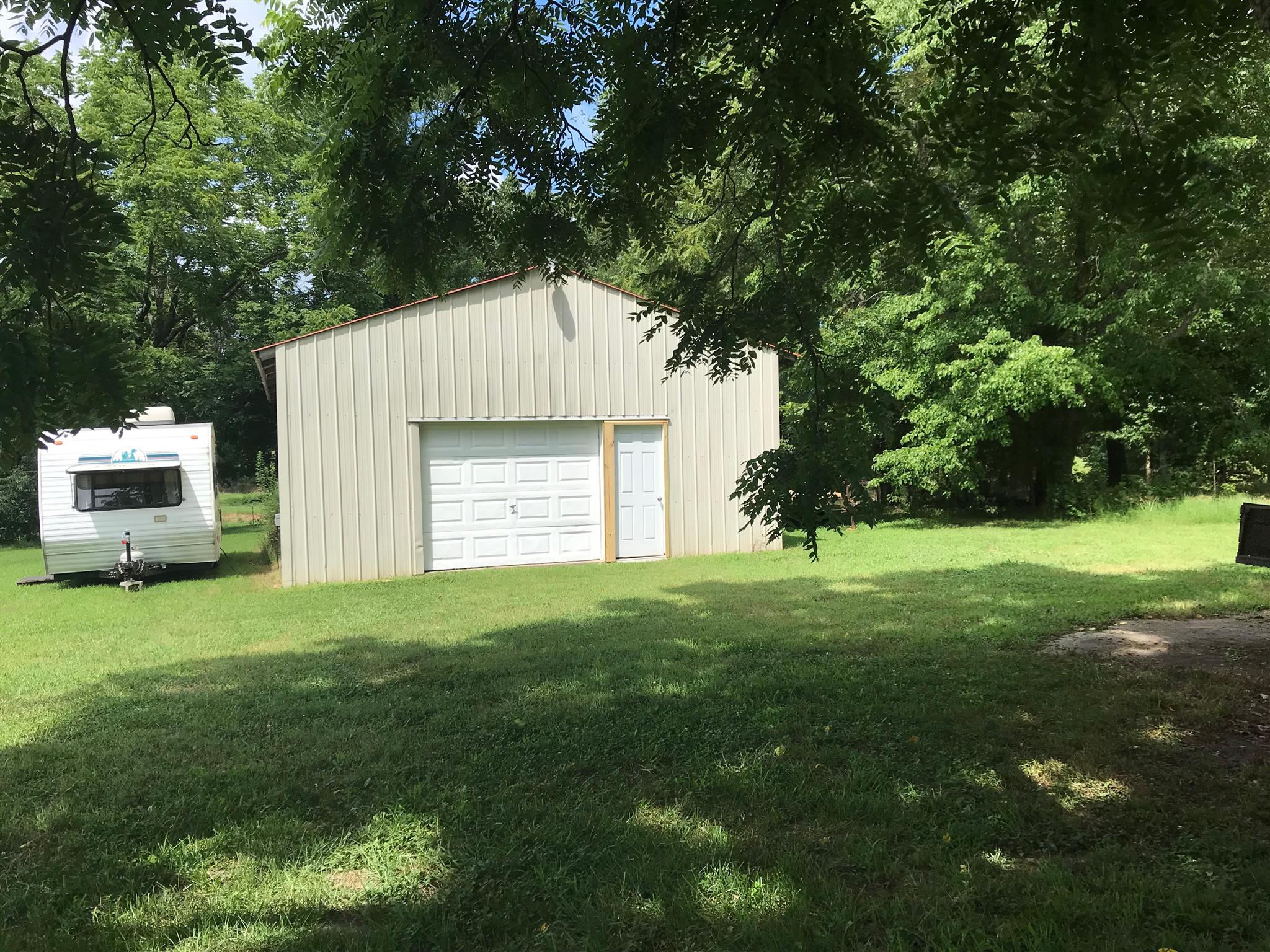 204 B Hall Road White Bluff, TN 37187 - Photo 19 of 19 Gallery Image 19