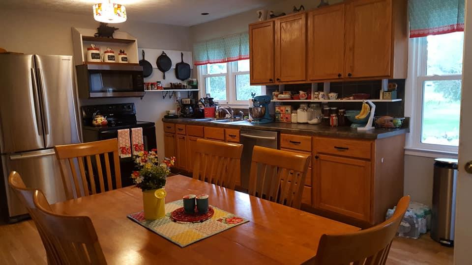 All Kitchen Appliances Remain