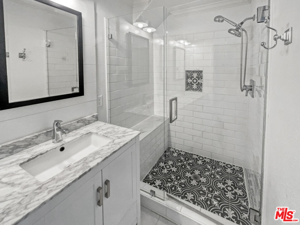 61 Three Vines Court Ladera Ranch, CA 92694 - Photo 21 of 21 Gallery Image 21