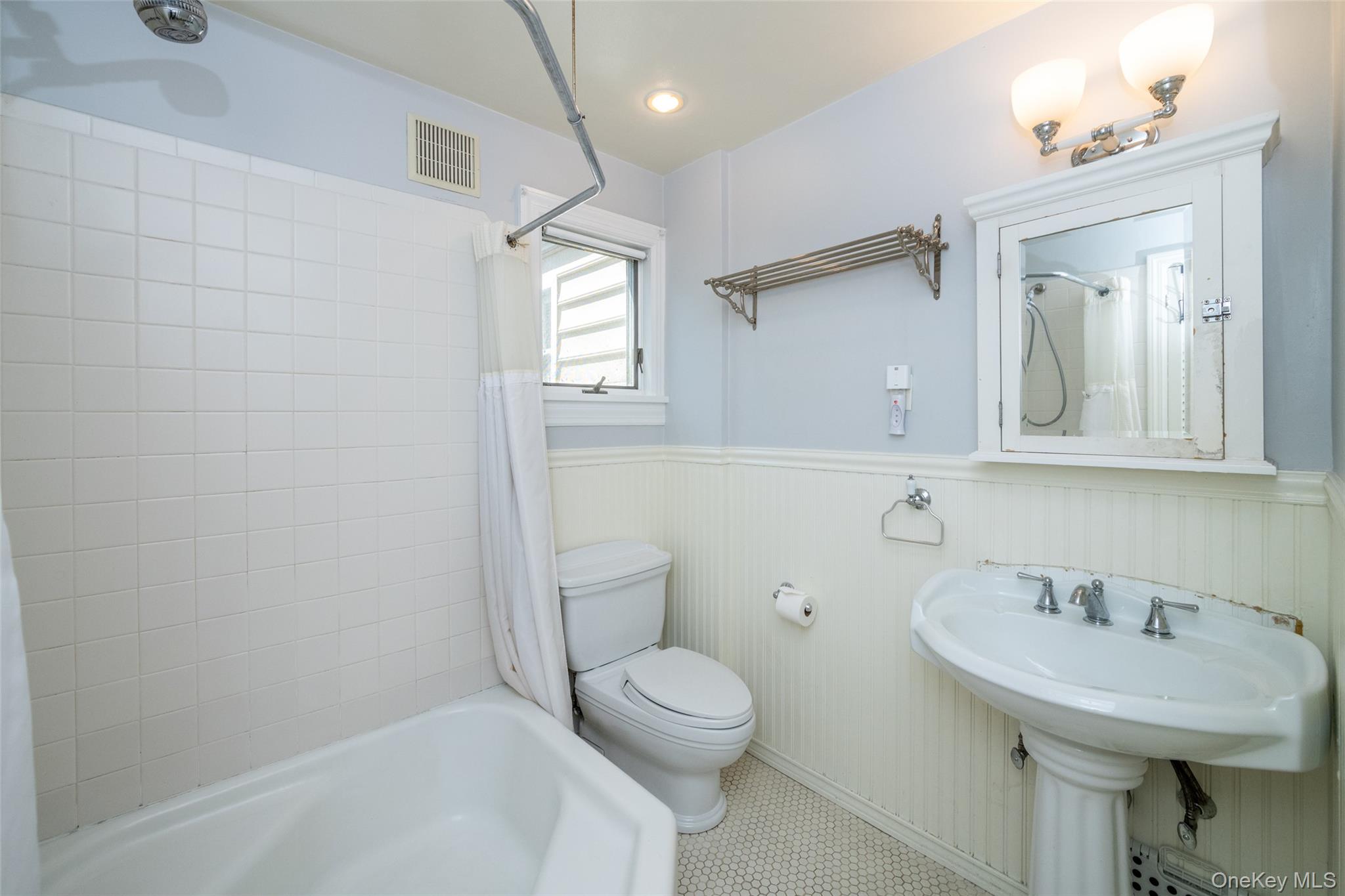 26 Powderhorn Road Ardsley, NY 10502 - Photo 15 of 31 Gallery Image 15