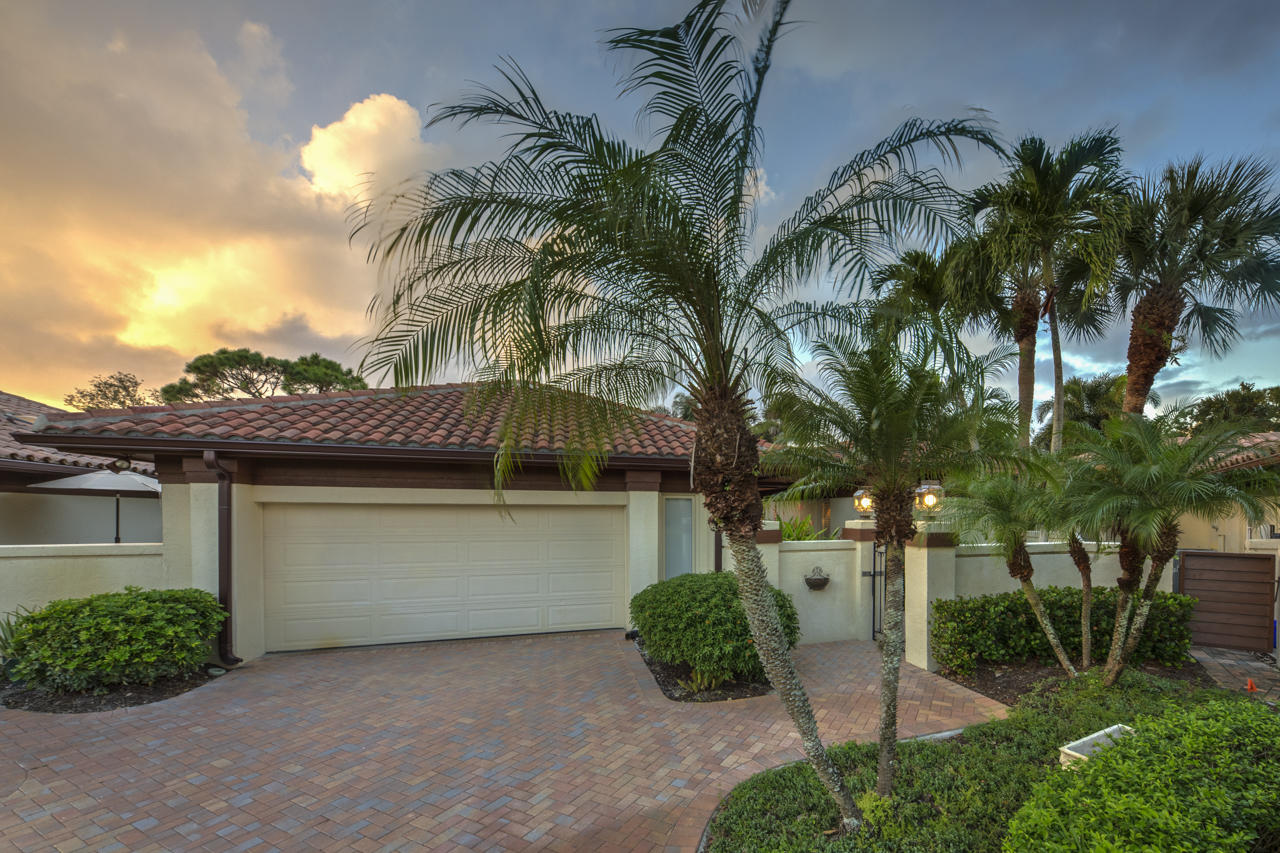 5371 Southeast Merion Way Stuart, FL 34997 - Photo 1 of 40 View from street