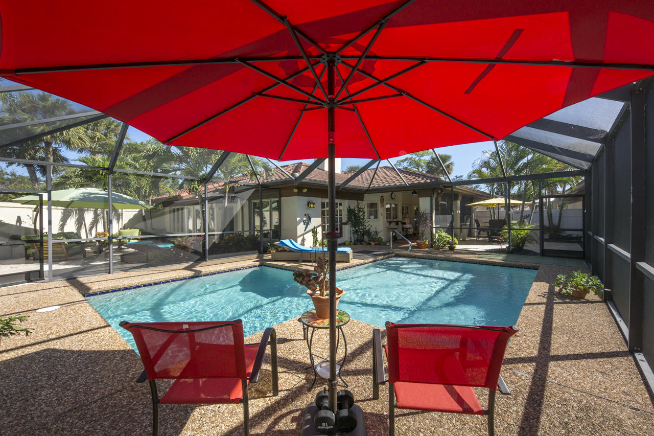 5371 Southeast Merion Way Stuart, FL 34997 - Photo 24 of 40 pool