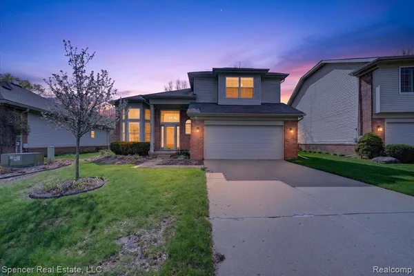 $3,000 | 3141 Bridlewood Drive, Rochester, MI 48306