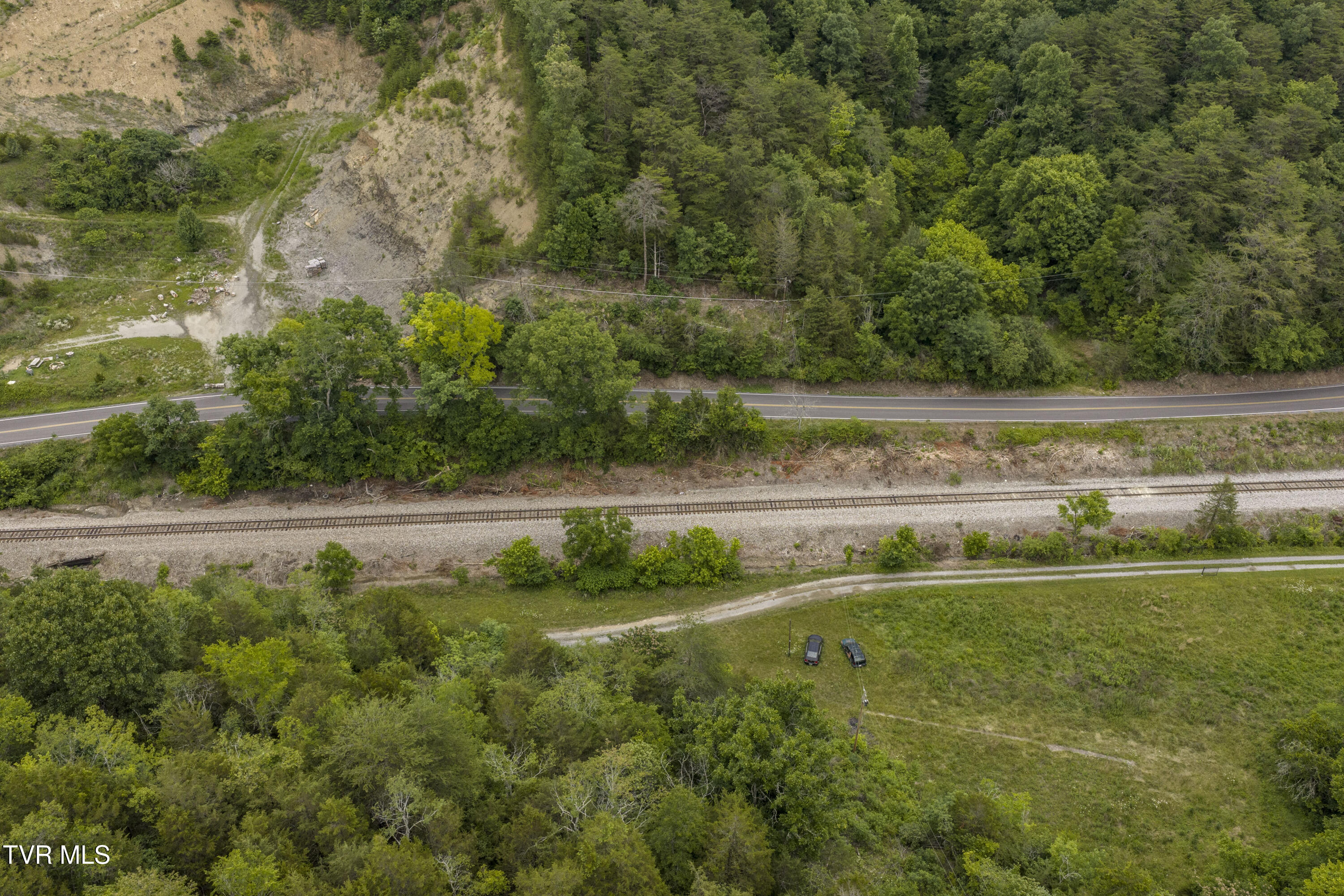 700 Piney Flats Road Piney Flats, TN 37686 - Photo 8 of 44 700-758PineyFlats-Aerials-9