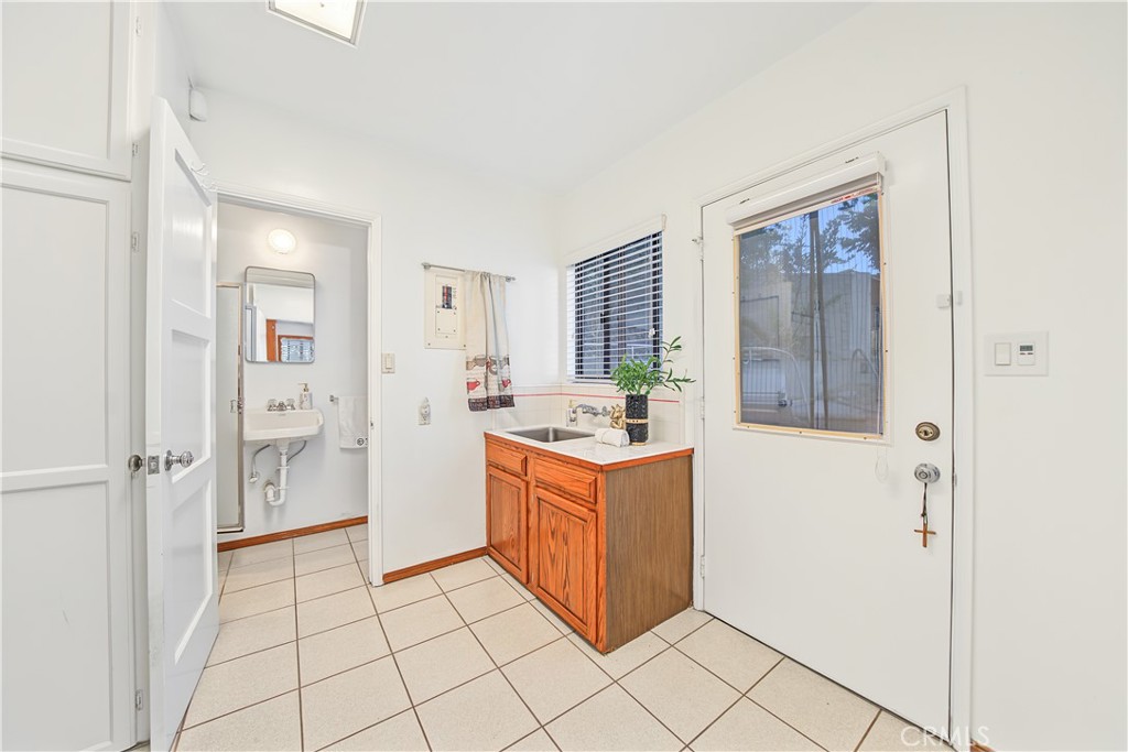 12105 Rideout Place Whittier, CA 90601 - Photo 32 of 71 Gallery Image 32