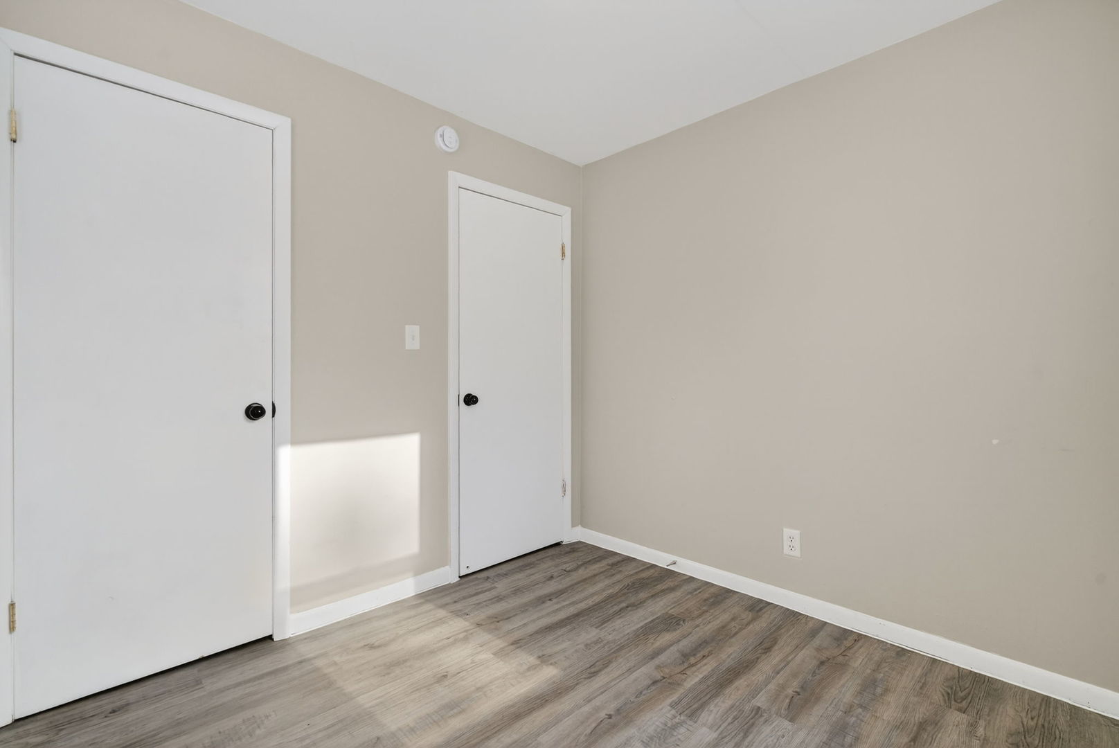 808 Mills Road Joliet, IL 60433 - Photo 20 of 24