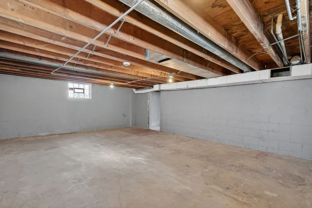 a view of empty room