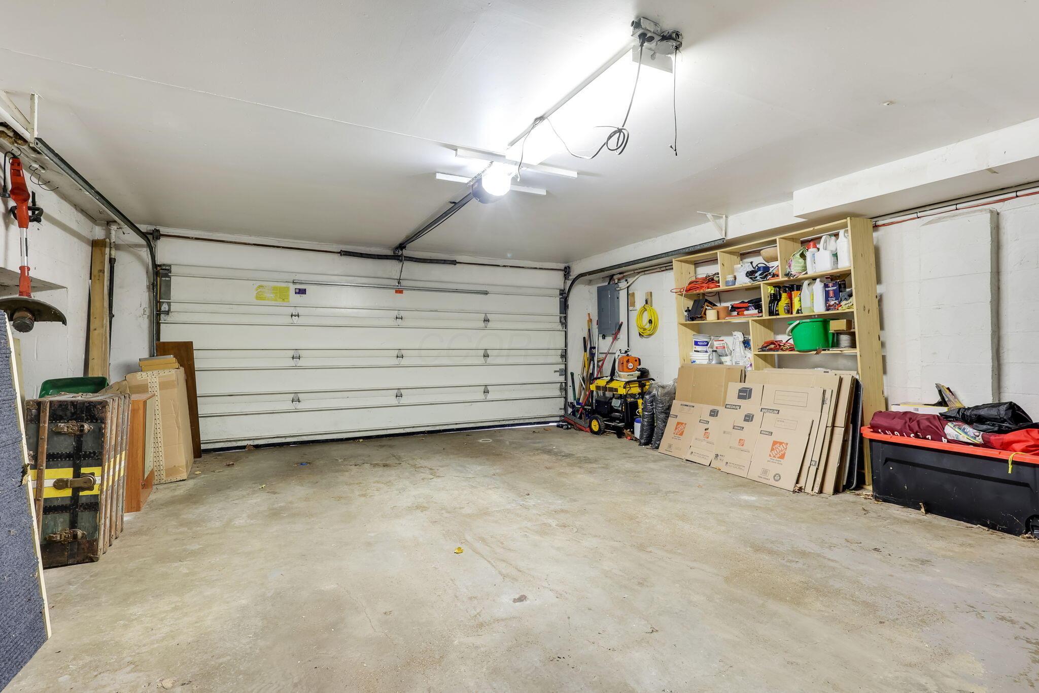 349 East Cooke Road Columbus, OH 43214 - Photo 46 of 78 Garage