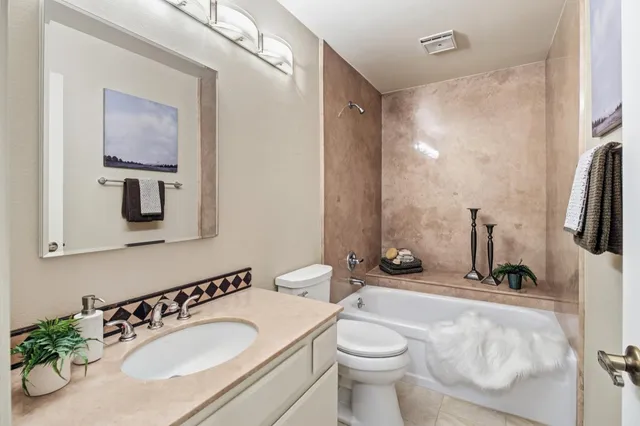 $495,000 | 2264 Swarthmore Drive, Sacramento, CA 95825