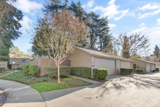 $495,000 | 2264 Swarthmore Drive, Sacramento, CA 95825