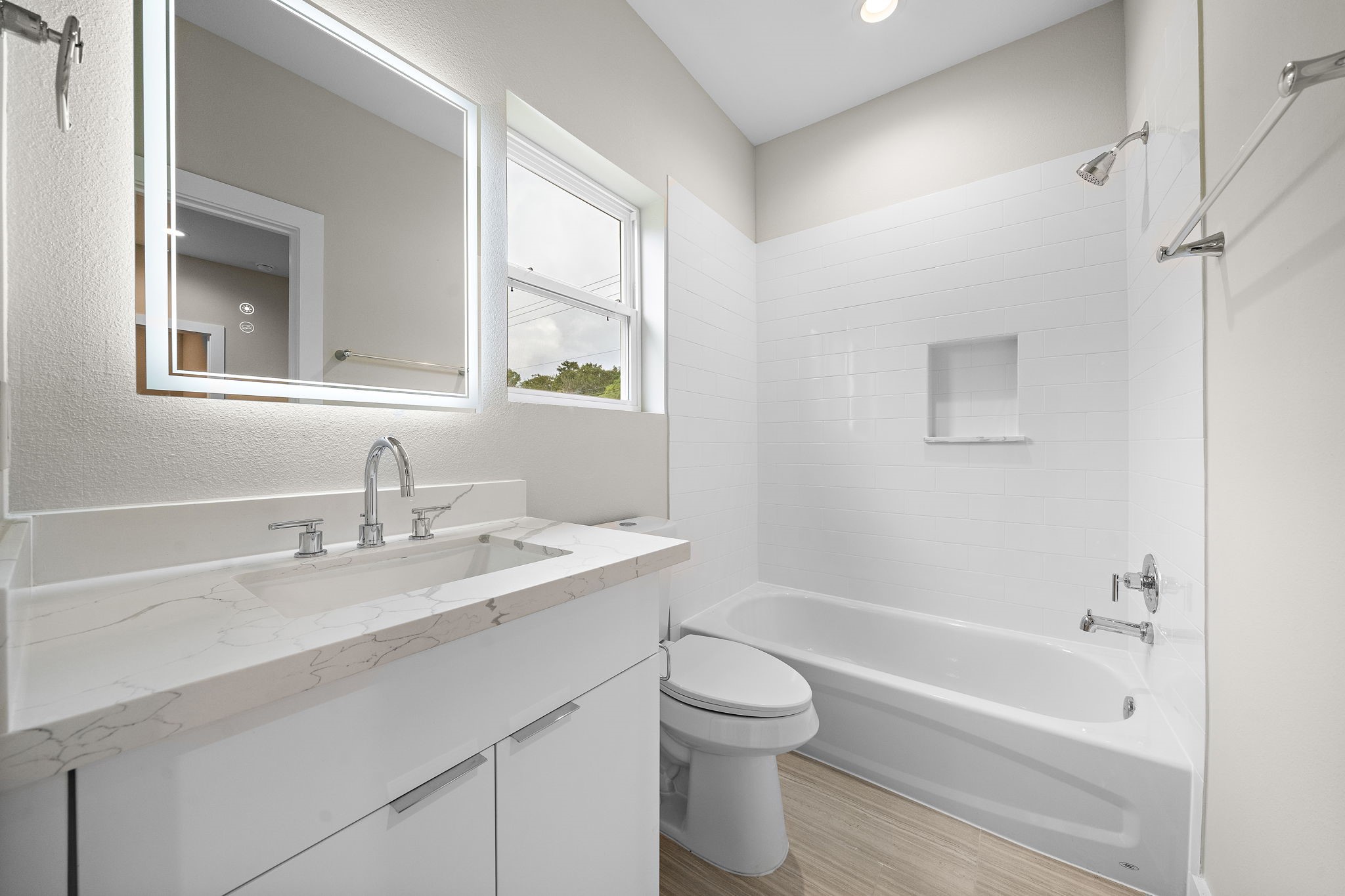 28G Bucan Street, Unit B Houston, TX 77076 - Photo 25 of 35