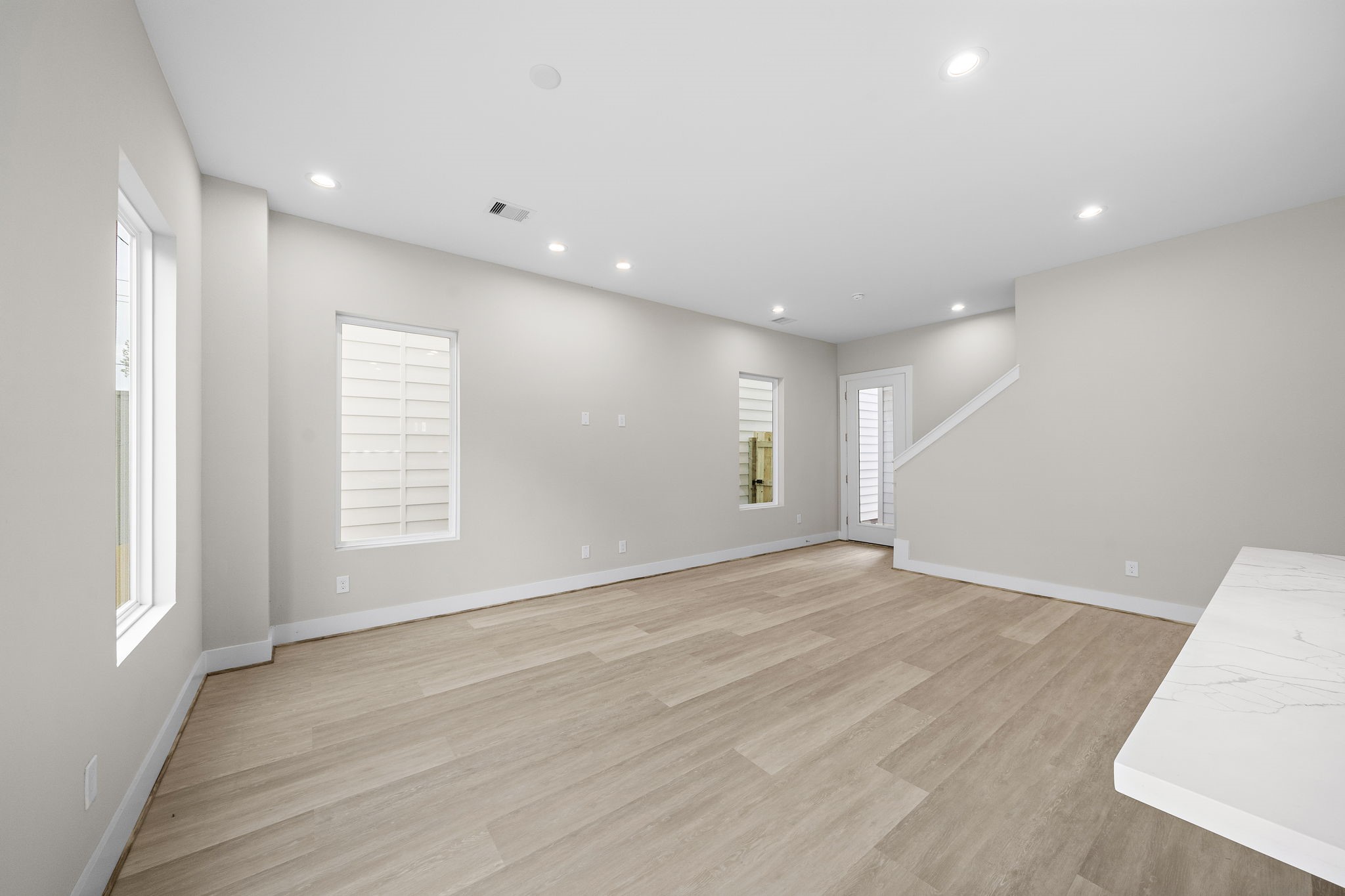 28G Bucan Street, Unit B Houston, TX 77076 - Photo 7 of 35
