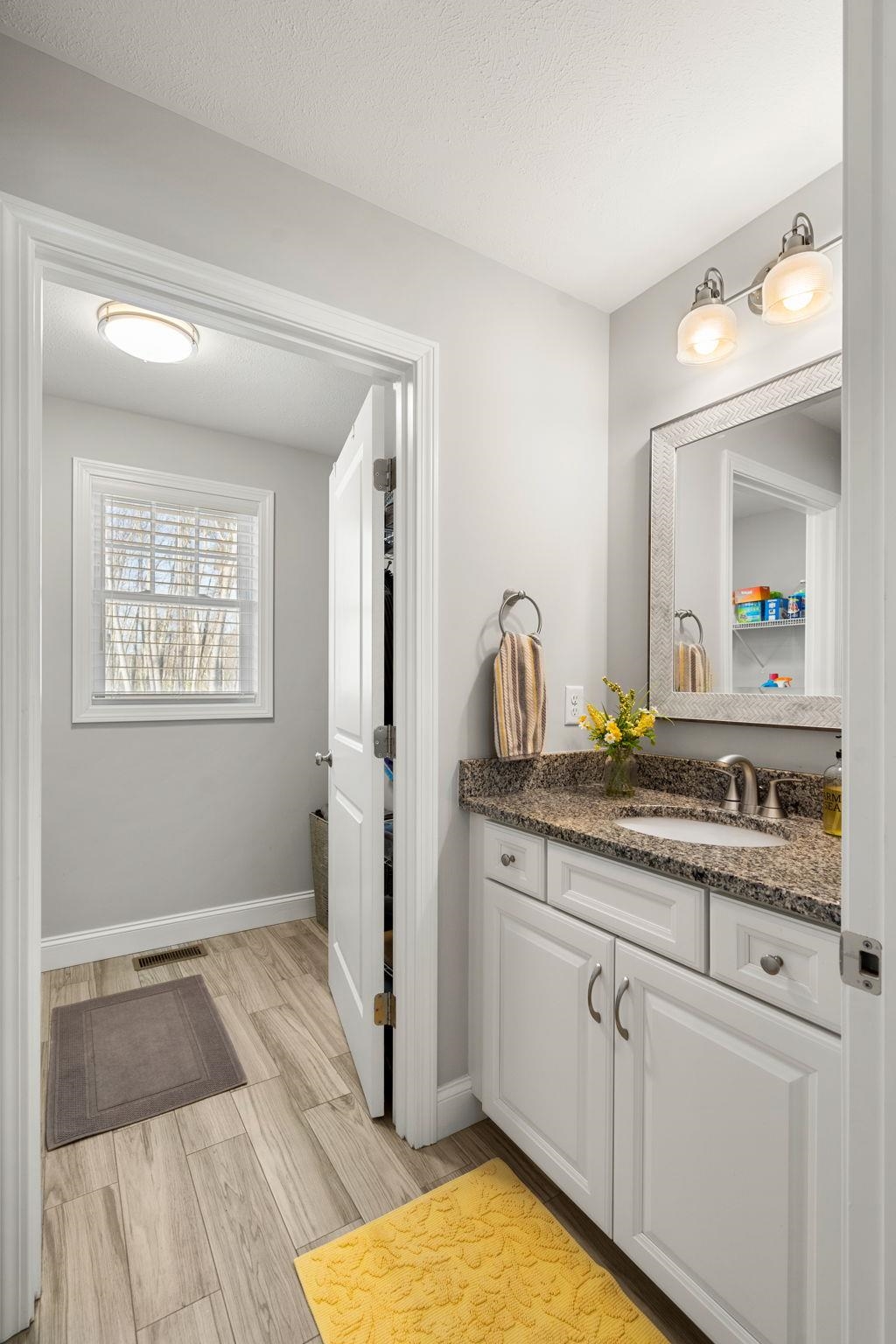 9 Innisbrook Drive Pelham, NH 03076 - Photo 15 of 37