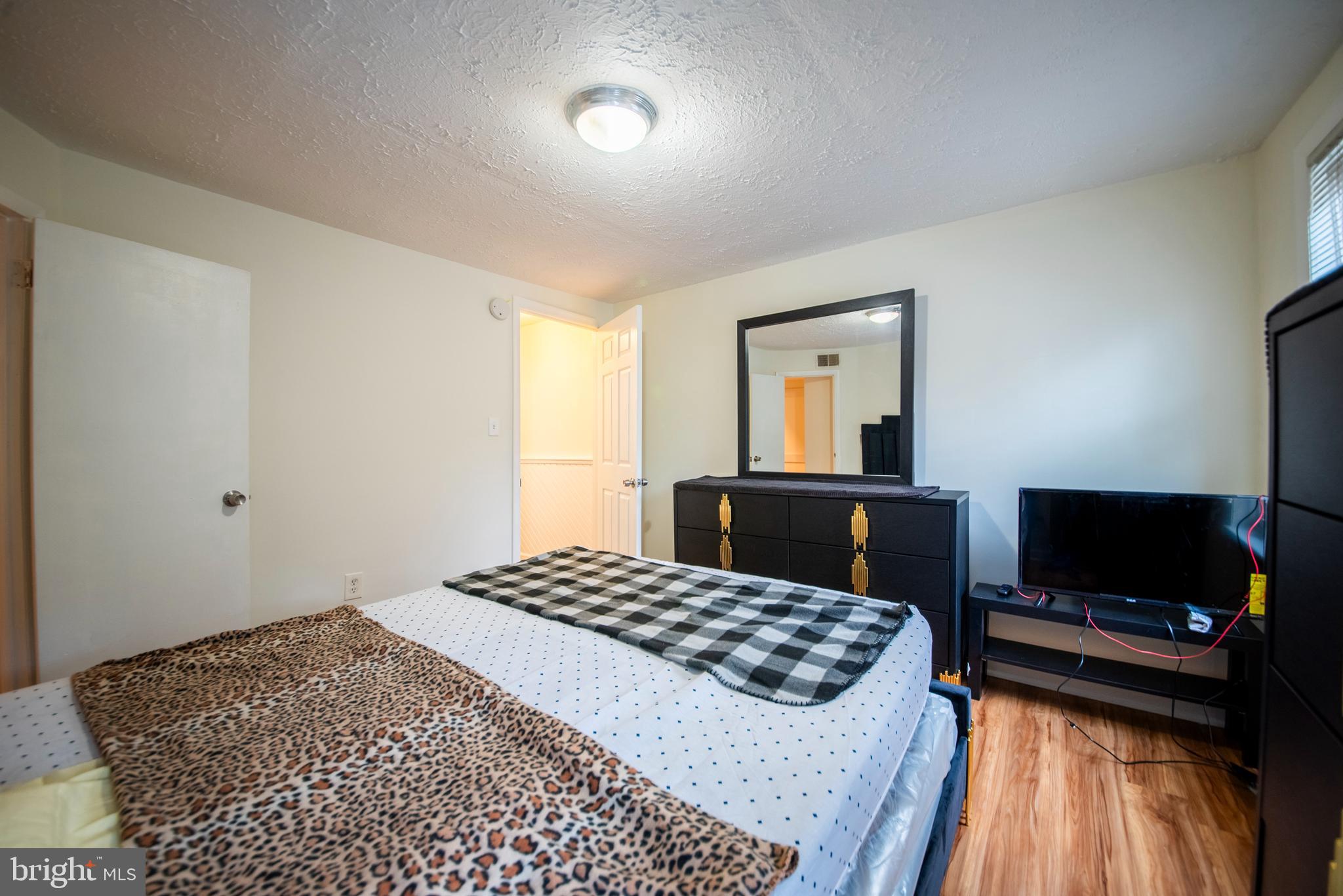 913 West Lombard Street Baltimore, MD 21223 - Photo 4 of 8