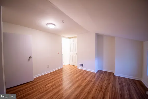 $1,600 | 913 West Lombard Street, Baltimore, MD 21223