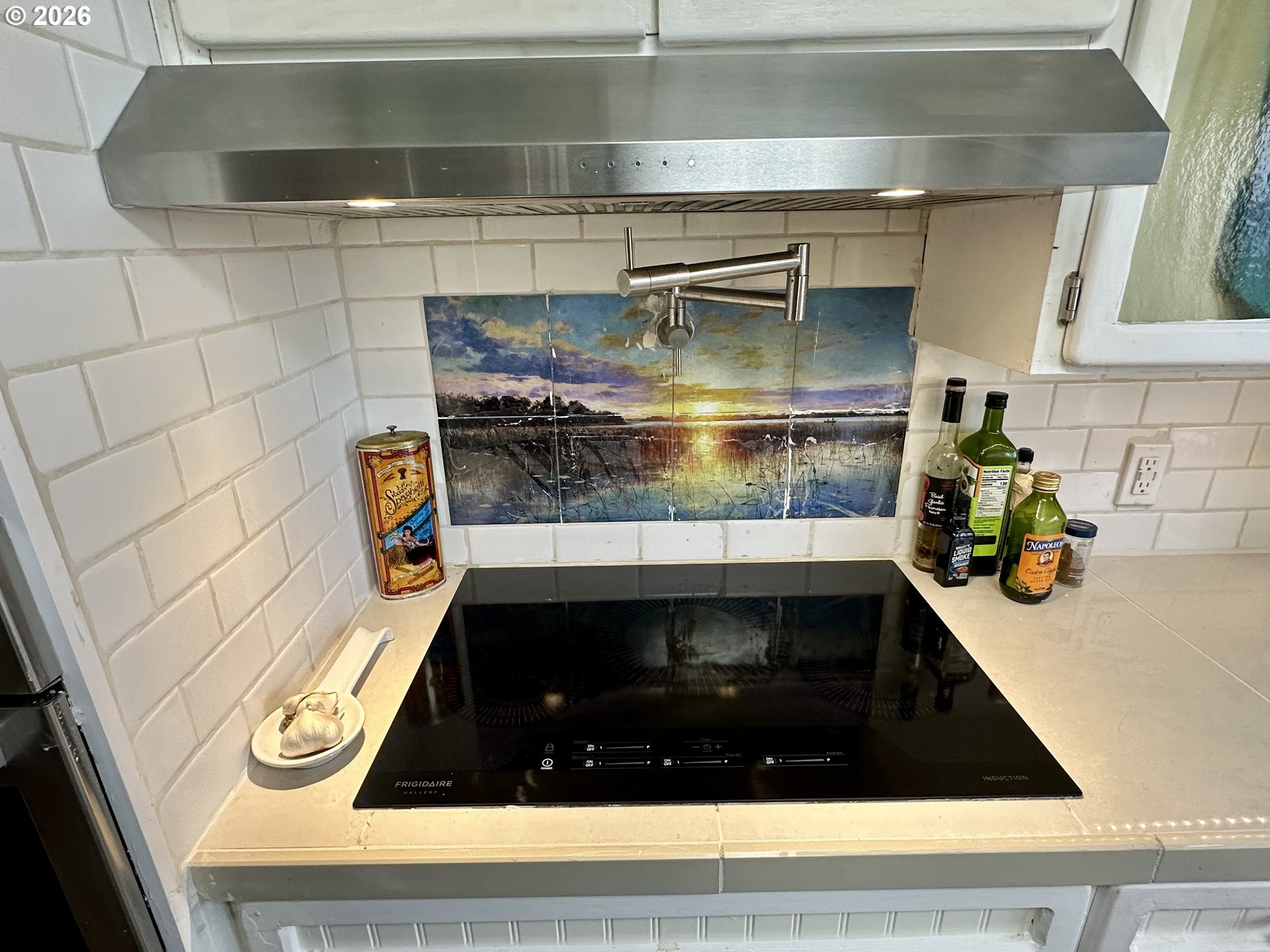 5664 Highbanks Road Springfield, OR 97478 - Photo 31 of 48 a kitchen with a stove and a microwave
