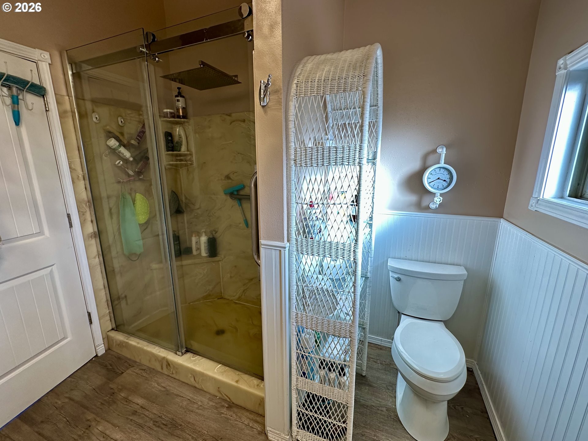 5664 Highbanks Road Springfield, OR 97478 - Photo 36 of 48 a bathroom with a toilet and a shower