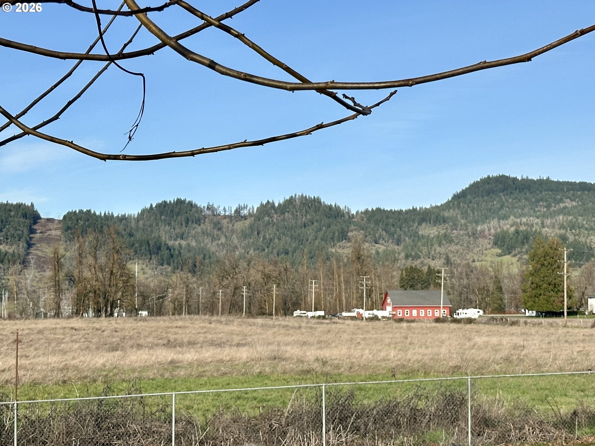 5664 Highbanks Road Springfield, OR 97478 - Photo 46 of 48 a view of a yard in front of a house