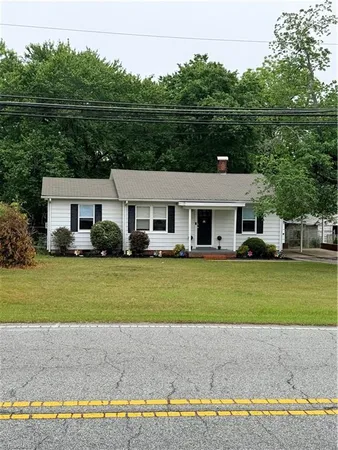 $224,900 | 300 Sealy Drive, Trinity, NC 27370