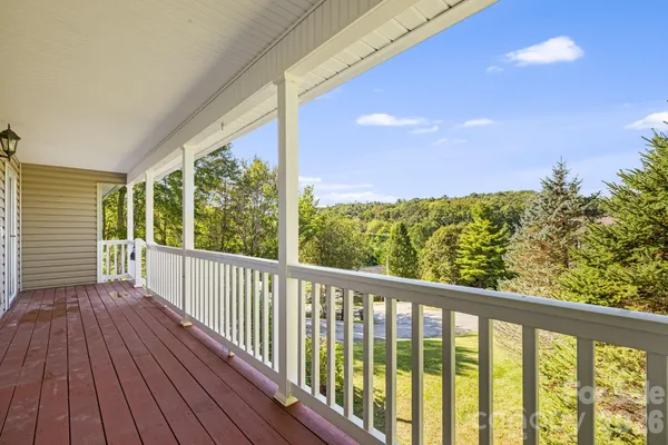 $575,000 | 207 Christina Court, Asheville, NC 28806