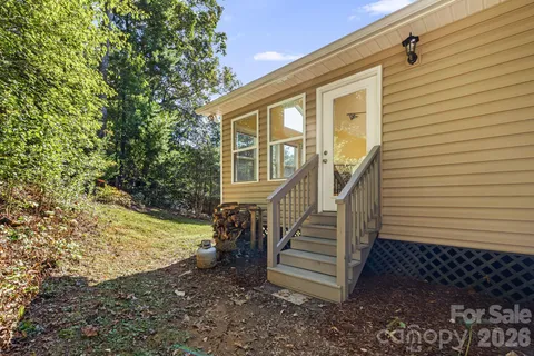 $575,000 | 207 Christina Court, Asheville, NC 28806